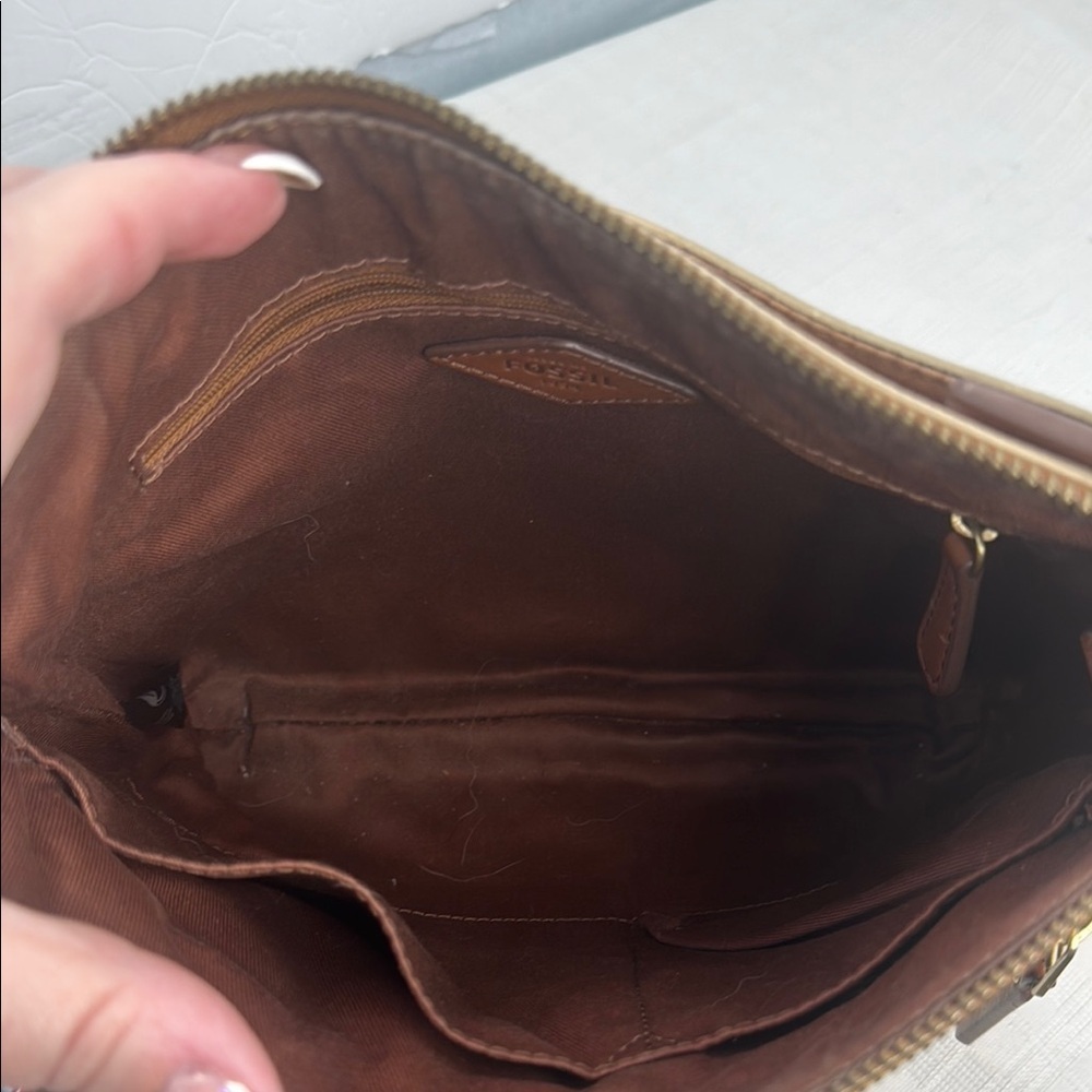 Fossil Sadie Crossbody Bag w/ Multiple Compartments in Bone White Coated Canvas - Picture 7 of 10